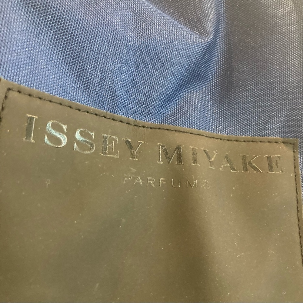 ISSEY MIYAKE Parfum Canvas Zipper Top Shoulder Strap overnight  Tote Bag - Picture 2 of 10